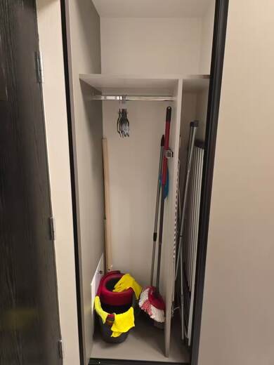 Cozy & Comfort INN — 13